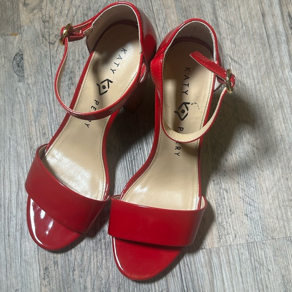 Katy Perry Collections Red Women's Heels Size: 7 - Picture 8 of 10
